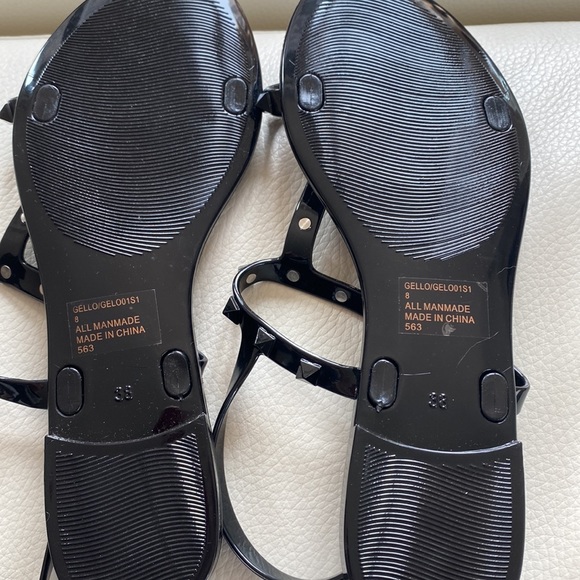STEVE MADDEN black gello sandals new ! Size 8 - Picture 3 of 6